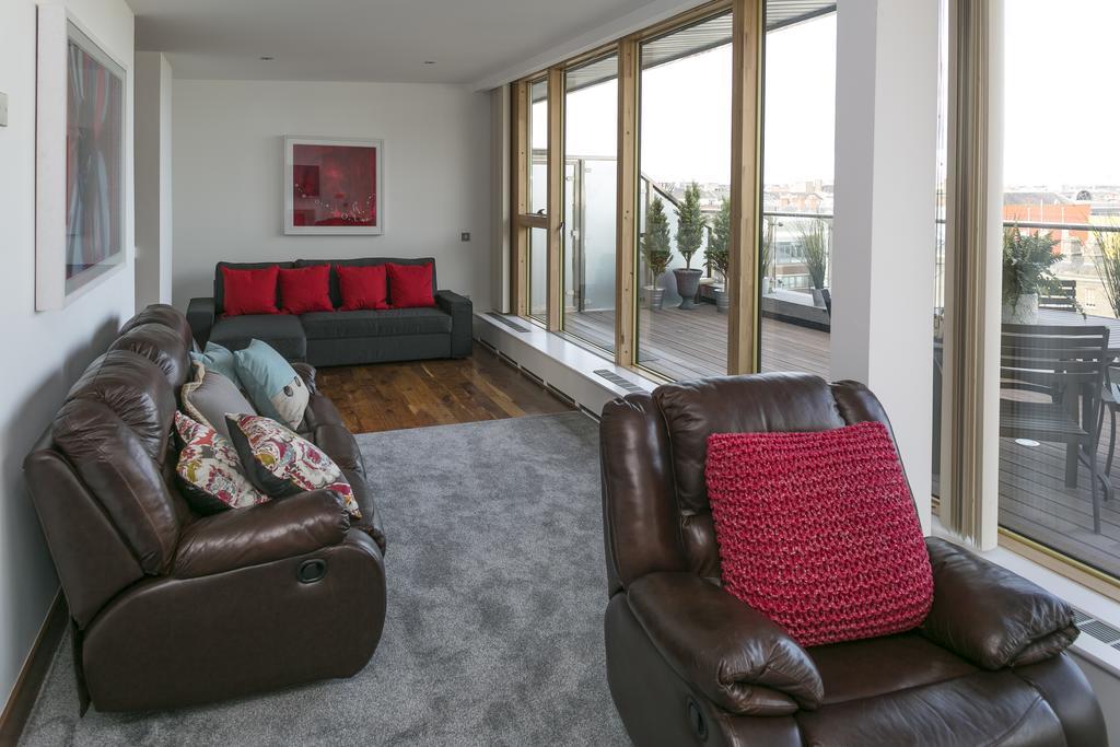 Stunning Penthouse Apartment Dublin Exteriör bild